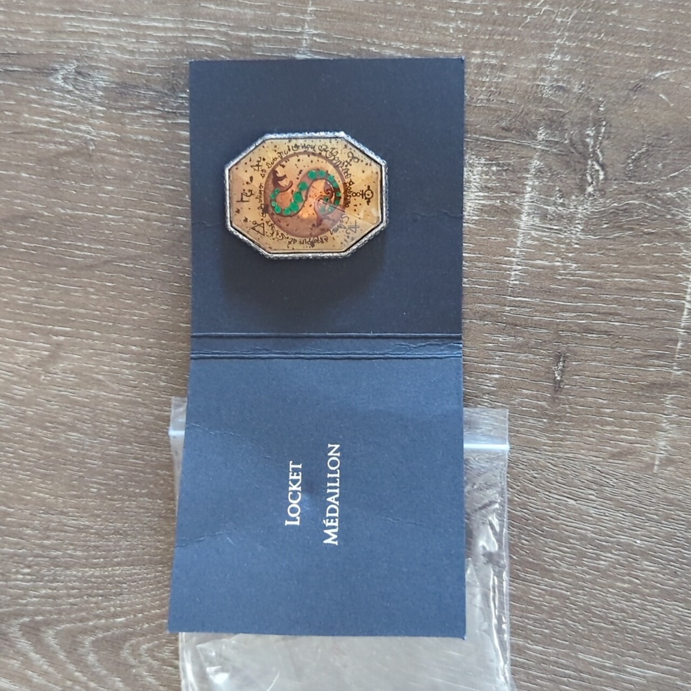 Harry Potter Salazar Slytherin Locket Medallion Pin